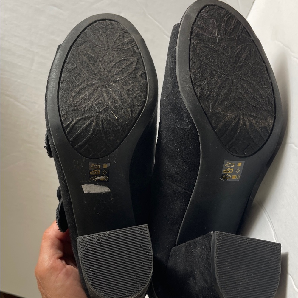 Chinese Laundry Women’s Black velvet Multi-Strap Heels size 6.5 - Picture 15 of 16